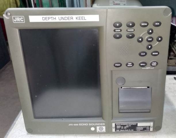 JRC 680 ECHO SOUNDER